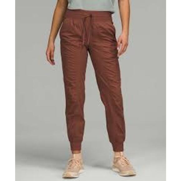 Lululemon  10 |  Dance Studio Pants Joggers Moisture Wicking Stretch Womens - Picture 1 of 6